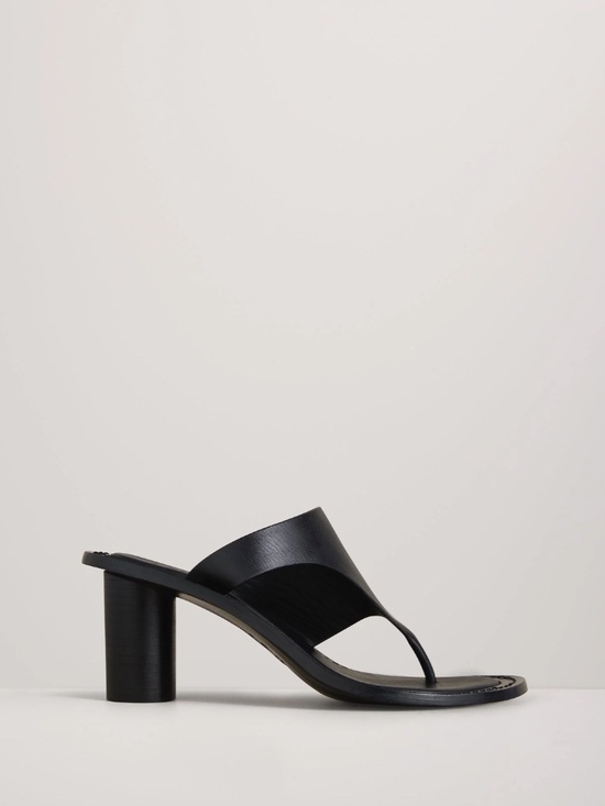 A.EMERY Shoes - A.Emery Hardie Black Leather Thong Sandal Sz. 7.5